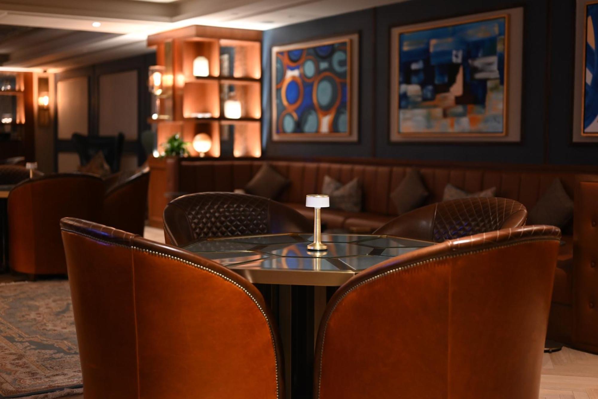 Mansard Riyadh, A Radisson Collection Hotel Εξωτερικό φωτογραφία The Club at London Heathrow Airport